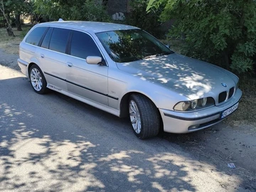 Авто BMW 5 Серия 1999 № 8907551