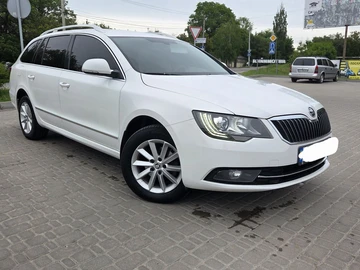 Авто Skoda Superb 2015 № 8907555
