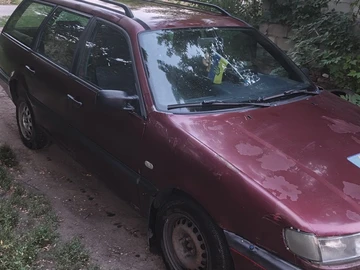 Авто Volkswagen Passat Variant 1995 № 8907568