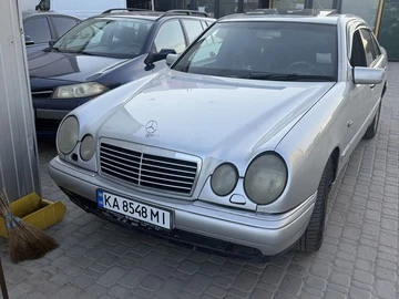 Авто Mercedes E Серия 1996 № 8907584