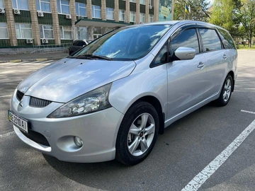 Авто Mitsubishi Grandis 2007 № 8907648