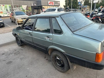 Авто ВАЗ 21099 1994 № 8907698