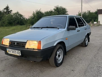 Авто ВАЗ 21099 2004 № 8907968