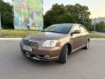Авто Toyota Avensis 2004 № 8908016