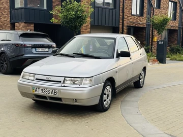 Авто ВАЗ 2112 2005 № 8908097