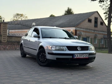 Авто Volkswagen Passat Sedan 1997 № 8908153