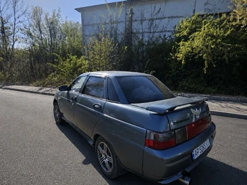 Авто ВАЗ 21103 2001 № 8908235