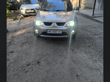 Авто Mitsubishi Outlander 2007 № 8908249
