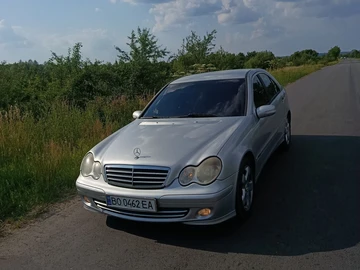 Авто Mercedes 220 2005 № 8908273