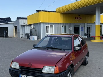 Авто Opel Kadett 1986 № 8908279