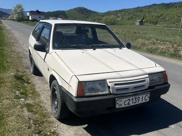 Авто ВАЗ 21083 1988 № 8908415