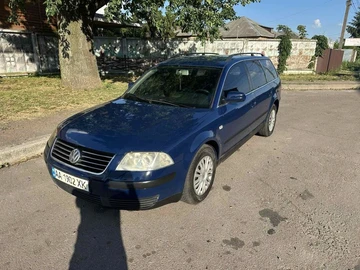 Авто Volkswagen Passat Variant 2002 № 8908524