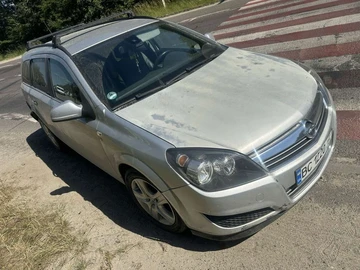 Авто Opel Astra 2010 № 8908765