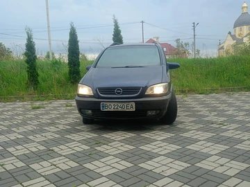 Авто Opel Zafira 1999 № 8909115