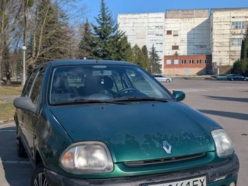 Авто Renault Clio 2000 № 8909199