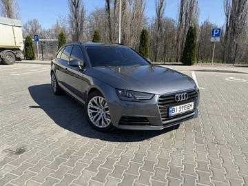 Авто Audi A4 2018 № 8909203