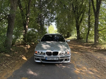 Авто BMW 5 Серия 2001 № 8909215