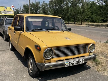 Авто ВАЗ 2101 1977 № 8909387
