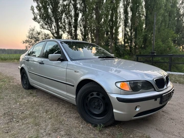 Авто BMW 3 Серия 2004 № 8909384