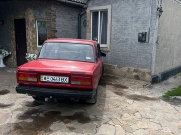Авто ВАЗ 2107 2003 № 8909446