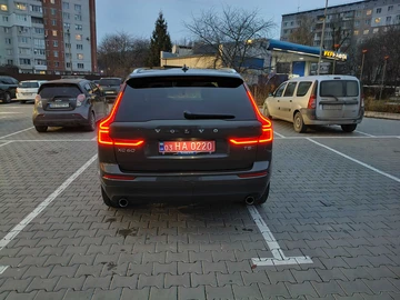 Авто Volvo Xc60 2018 № 8909450