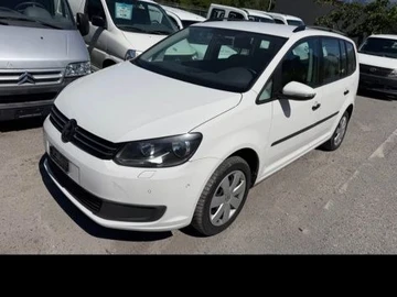 Авто Volkswagen Touran 2010 № 8909758