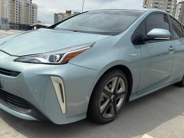Авто Toyota Prius 2019 № 8909864