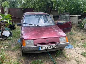 Авто ЗАЗ 1102 2000 № 8909903