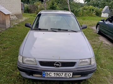 Авто Opel Astra 1995 № 8910006