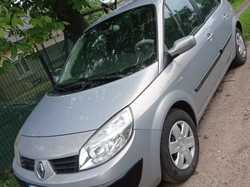 Авто Renault Scenic Ii 2004 № 8910017