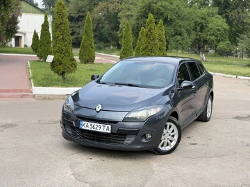 Авто Renault Megane 2012 № 8910018