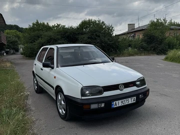 Авто Volkswagen Golf 1996 № 8910091