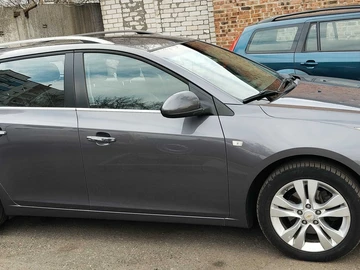 Авто Chevrolet Cruze 2012 № 8910204