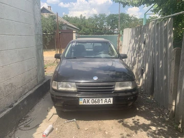 Авто Opel Vectra 1991 № 8910205