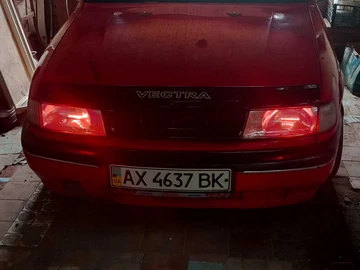 Авто Opel Vectra 1988 № 8910227