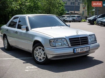 Авто Mercedes E Серия 1993 № 8910243