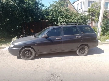 Авто ВАЗ 21111 2006 № 8910374