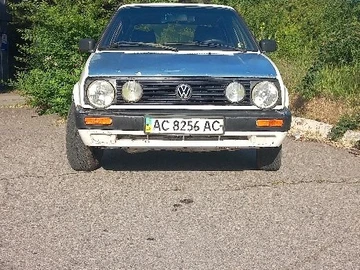 Авто Volkswagen Golf 1988 № 8910390
