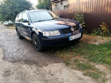 Авто Volkswagen Passat Variant 1997 № 8910420