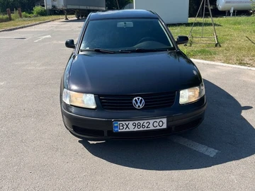 Авто Volkswagen Passat Sedan 1998 № 8910437