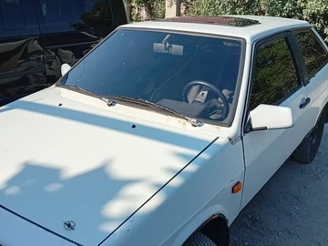 Авто ВАЗ 2108 1992 № 8910442