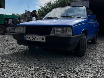 Авто Renault 9 1987 № 8910468