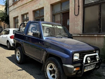 Авто Daihatsu Feroza 1991 № 8910477