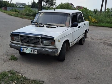 Авто ВАЗ 2107 1996 № 8910536