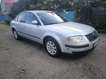 Авто Volkswagen Passat Sedan 2004 № 8910677