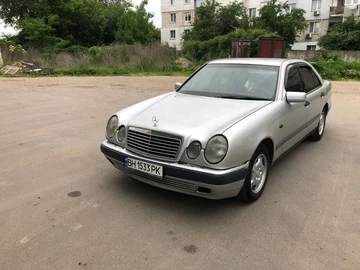Авто Mercedes E Серия 1997 № 8910686