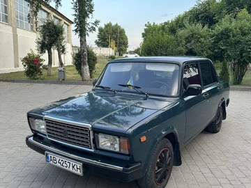 Авто ВАЗ 2107 2005 № 8910756