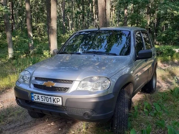 Авто Chevrolet Niva 2015 № 8910796