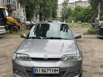 Авто Suzuki Swift 1993 № 8910799