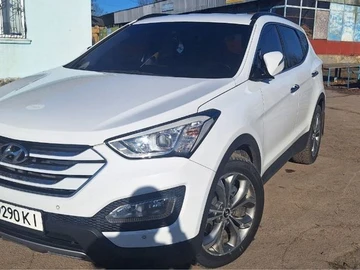 Авто Hyundai Santa Fe 2013 № 8910953